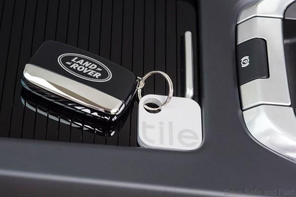 Land Rover Discovery Tiles 2