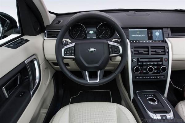 Land Rover Discovery Tiles 3
