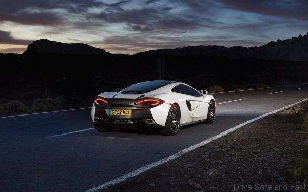 McLaren-570GT-2017_4