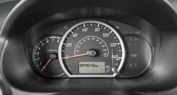 2015 Mitsubishi Mirage ES.