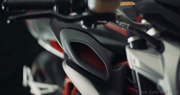mv-agusta-and-pirelli-unveil-the-diablo-brutale_6