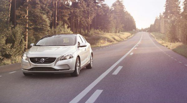 V40 Price wide shot_HR