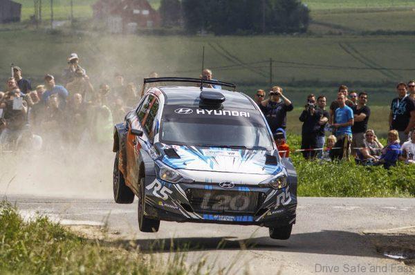 2016 FIA European Rally Championship / Round 05 /  Kenotek Ypres Rally // June 23-25, 2016 // Worldwide Copyright: Hyundai Motorsport