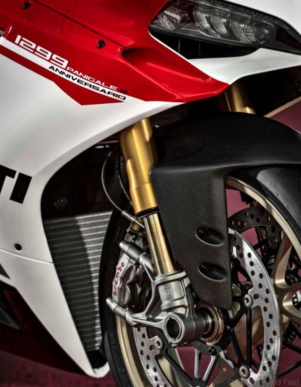 Ducati-1299-Panigale-S-Anniversario-1