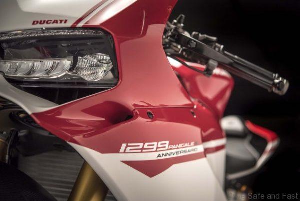 Ducati-1299-Panigale-S-Anniversario-8