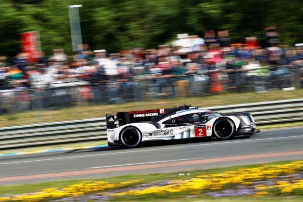 Porsche 919 Hybrid, Porsche Team: Romain Dumas, Neel Jani, Marc Lieb