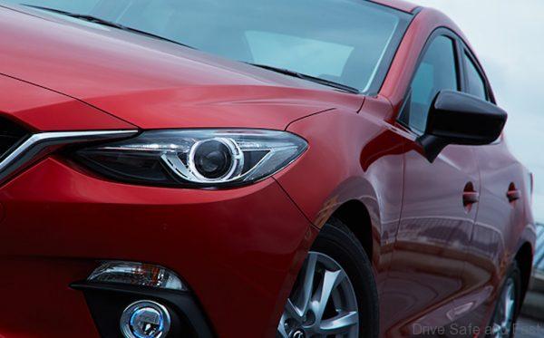 Mazda-Axela-3