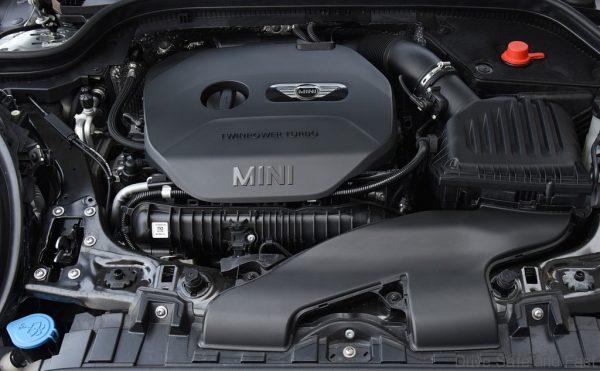 mini_cooper_jcw_challenge_12