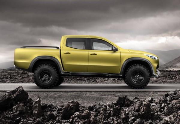 mercedes-benz-x-class-concept-7