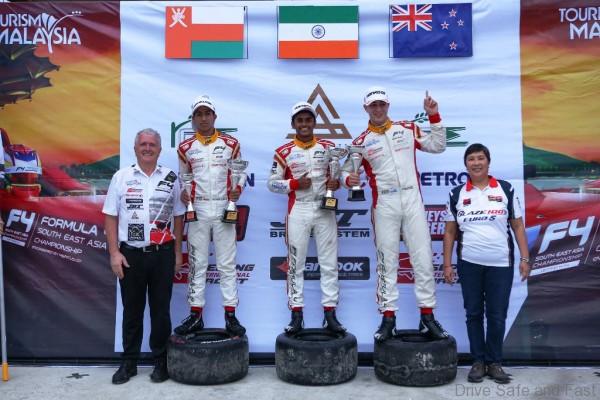 podium_race1_day1_161015-f4sea-10936