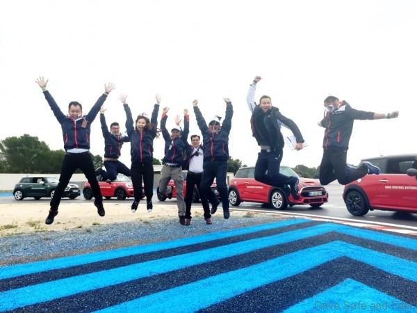 top-malaysian-shew-issuers-celebrating-their-france-trip