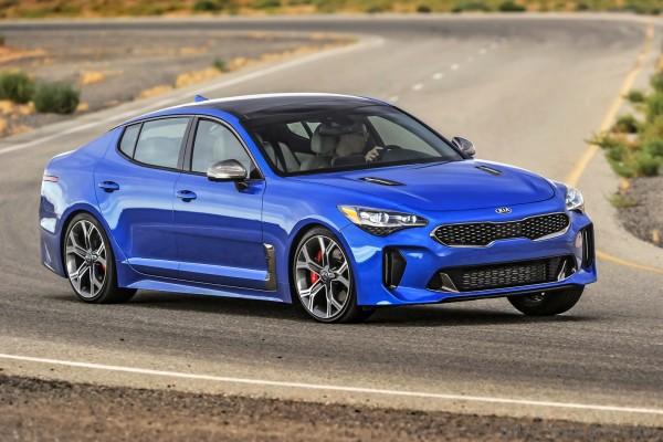 Kia Stinger vs Porsche Panamera and BMW 640i Gran Coupe Kia Stinger vs Porsche Panamera and BMW 640i Gran Coupe