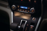 Useful Tips On How And When To Use the AC Circulation Button In Your Car