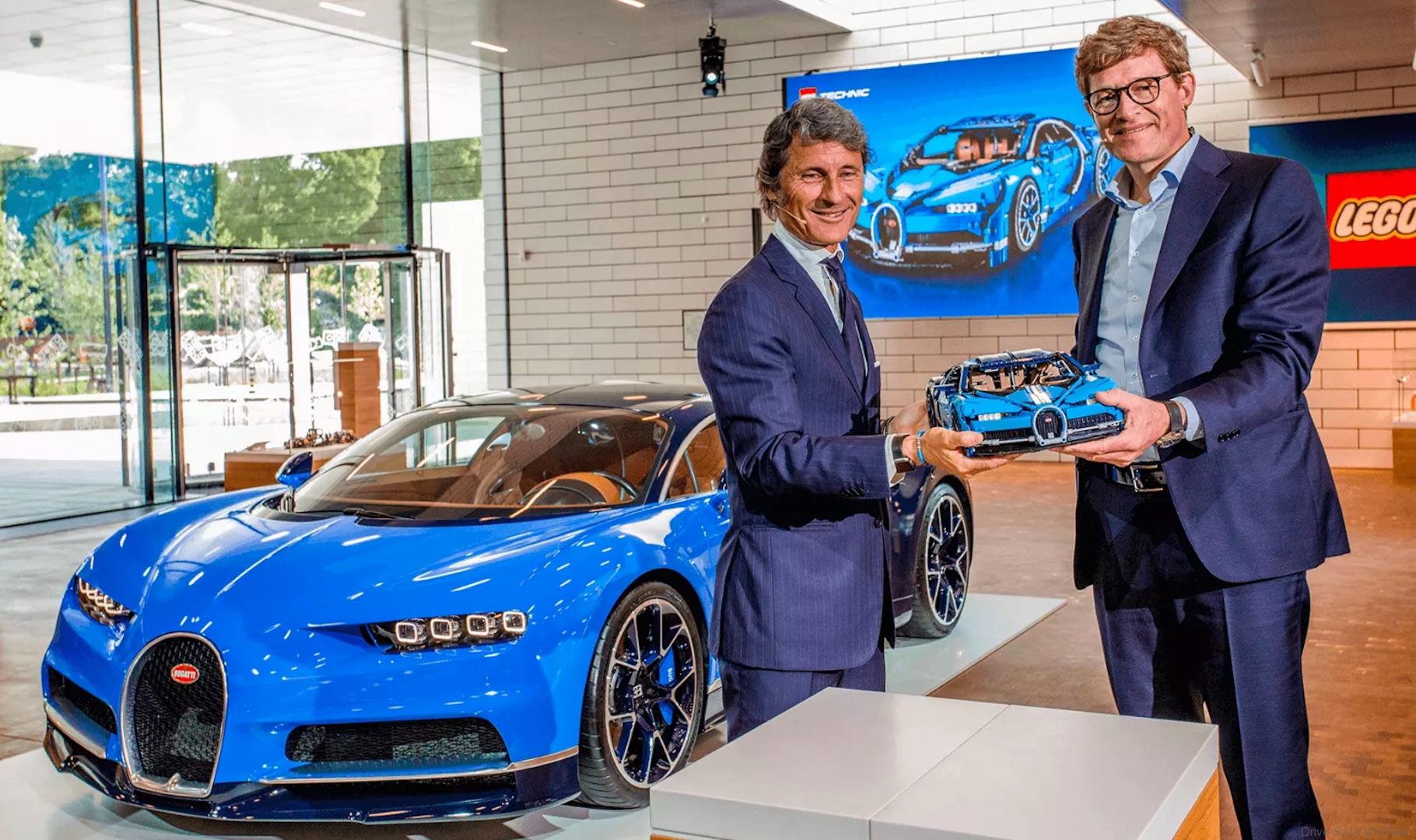 Lego Technic Now Sells a 1:8 Bugatti Chiron
