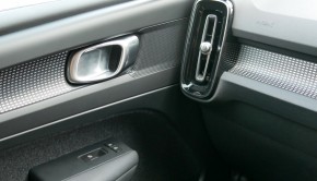 E200 Avantgarde vs E250 Exclusive: Which is the Better 