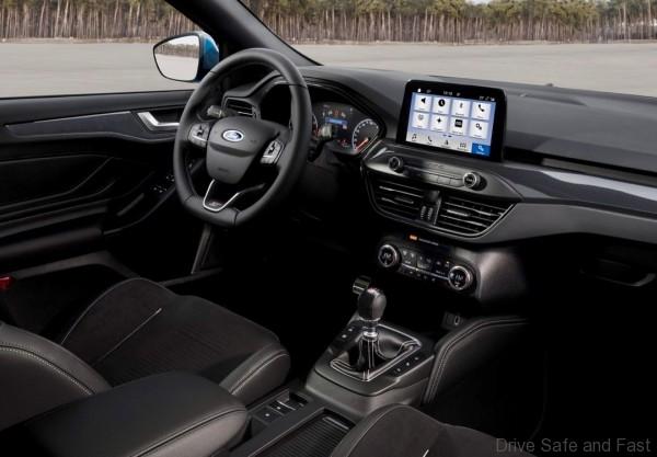 Ford Focus ST dashboard