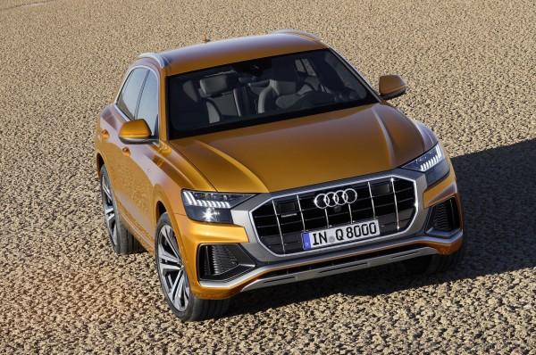 Audi Q8 Dragon Orange Front