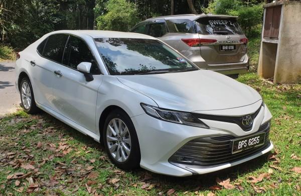 Spotted: NEW Toyota Camry 2.0 VVT-iW Model in Malaysia ...