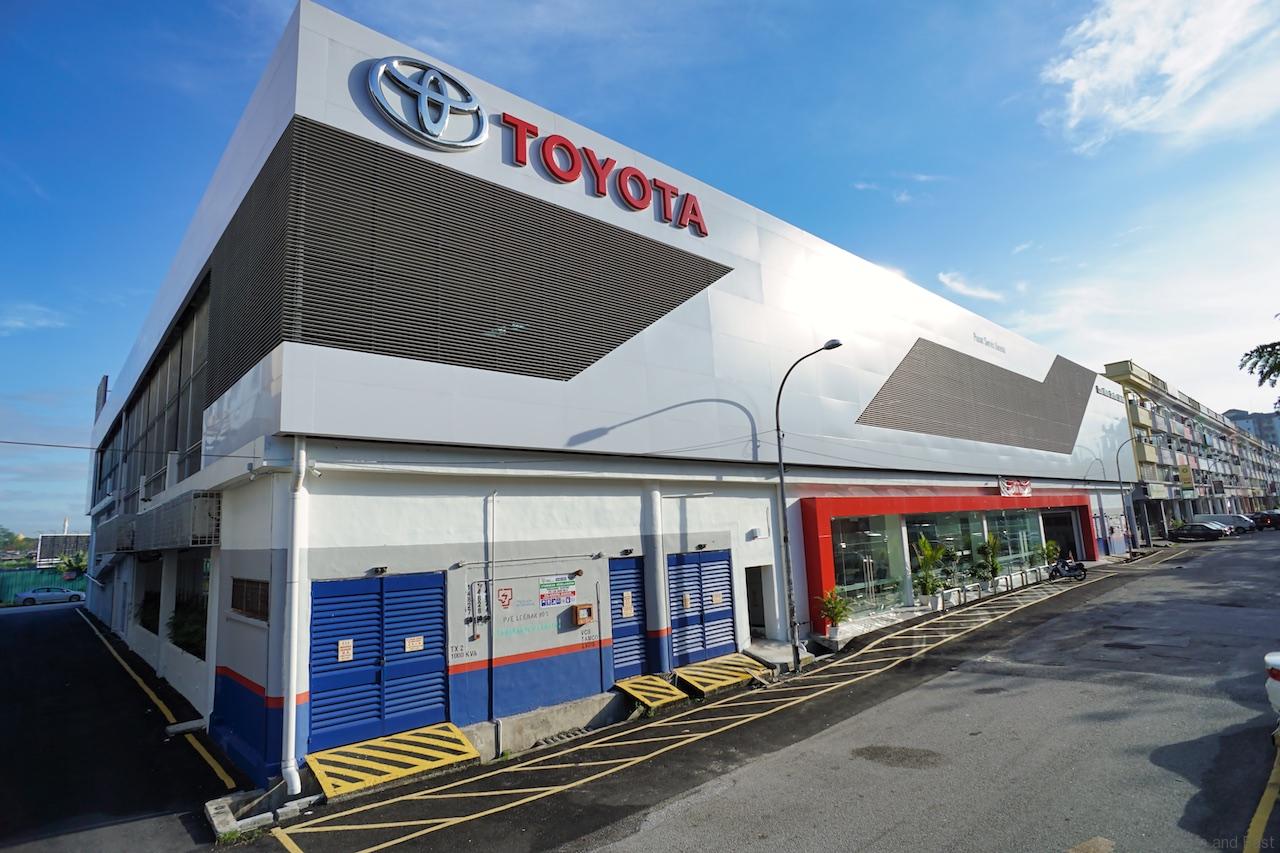 Umw Toyota Motor Opens A New 2s Centre In Pj