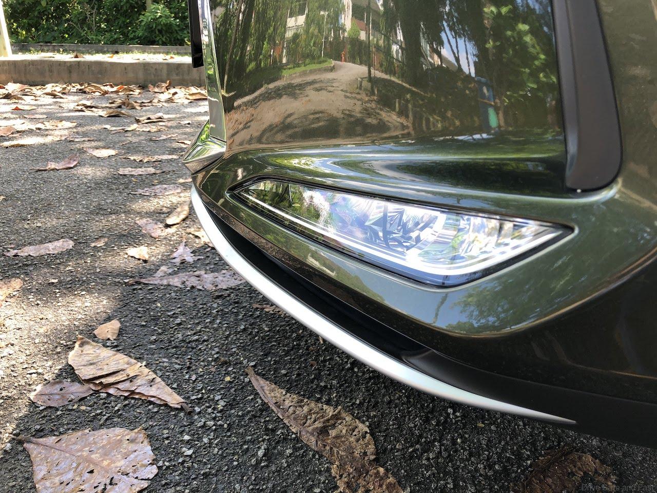 Lexus RX 300 Premium test drive review in the city by us