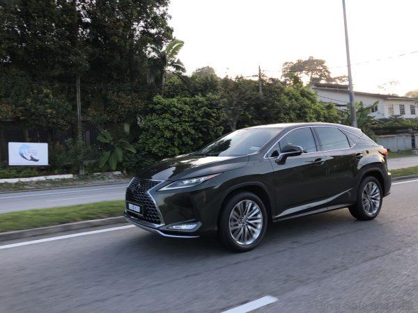 Lexus RX 300 Luxury test drive