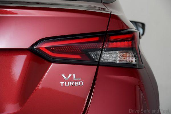 Nissan Almera 2020_rear lamp