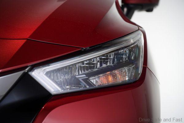 Nissan Almera 2020_headlamp