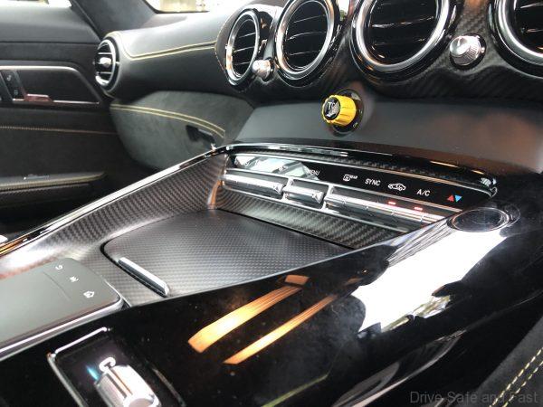 Mercedes-Benz AMG GT R