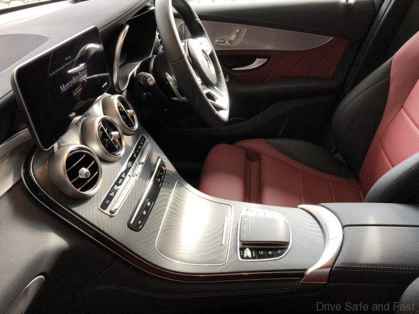 Mercedes-Benz GLC 300 4-Matic cabin