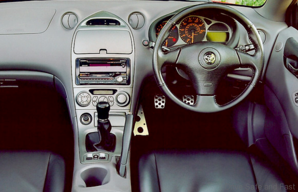 Toyota GT-Four Celica ST205 cabin