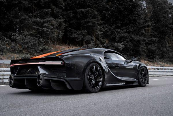 Bugatti Veyron rear quarter