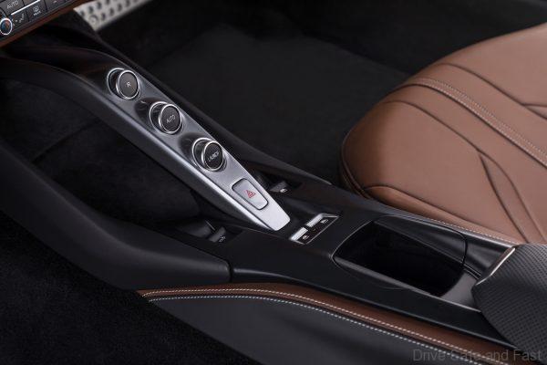 Ferrari 812 GTS gear selector