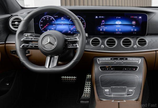 Mercedes-Benz Updates Steering Wheel In 2021