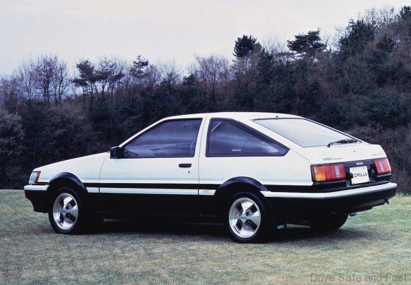 Toyota AE86 Levin rear