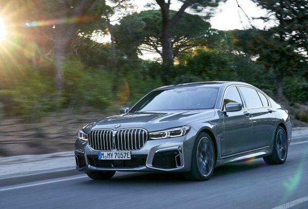 2020 BMW 740Le Hybrid front motion
