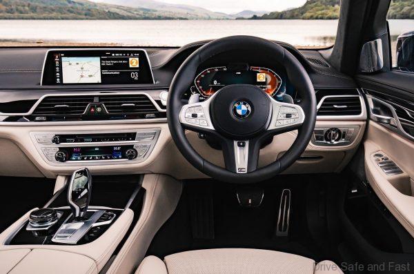 2020 BMW 740Le Hybrid cabin
