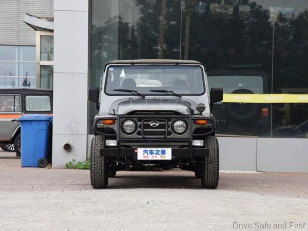 Beijing Auto Works (BAW) BJ212 front view