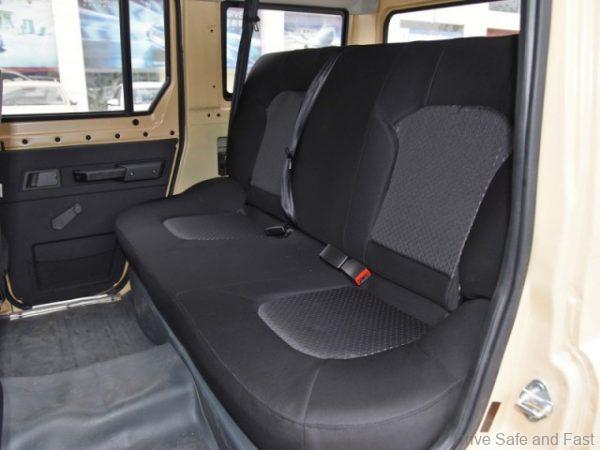 BJ212 rear seats
