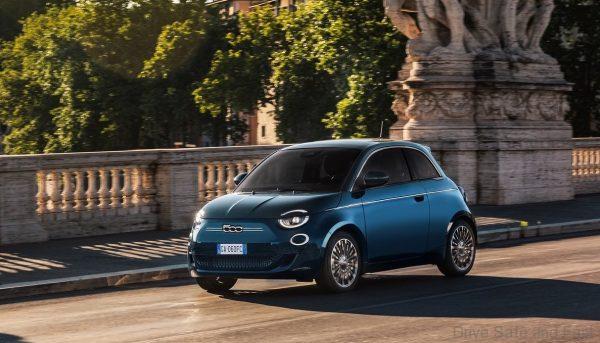 2020 Fiat 500 la Prima_front
