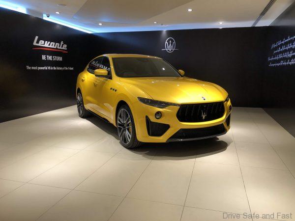 2020 Maserati Levante Trofeo V8_launch yellow