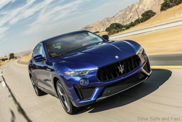2020 Maserati Levante Trofeo V8_blue-motion
