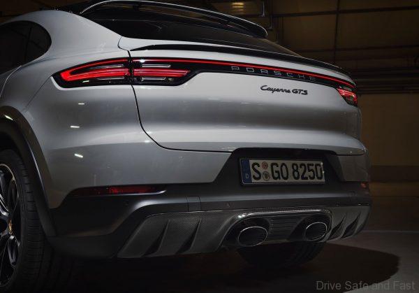 Porsche Cayenne GTS Coupé rear diffuser