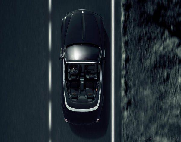 Rolls-Royce Black Badge top view