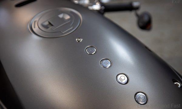 BMW R nineT Customised by Zillers Garage_fuel tank