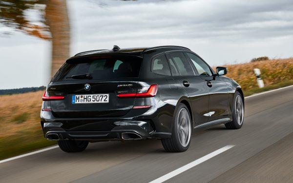 BMW M340i sports wagon_2021_limited_rear