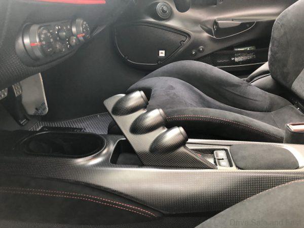 Ferrari 488 Pista Piloti Test Drive_cabin