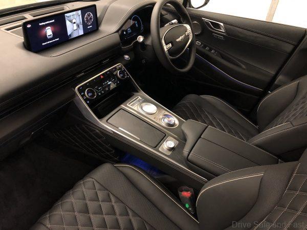 Genesis GV80 steering