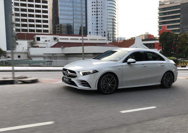 Mercedes-Benz A35 4Matic Saloon_moving