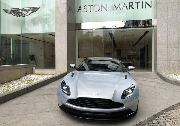 Aston Martin DB11_V8_nose