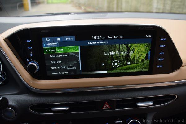 2020 Hyundai Sonata Wins Wards UV Award